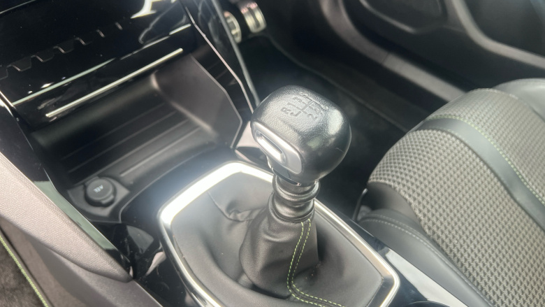 Peugeot 2008 1.2 PureTech 130 GT 5dr Petrol Estate